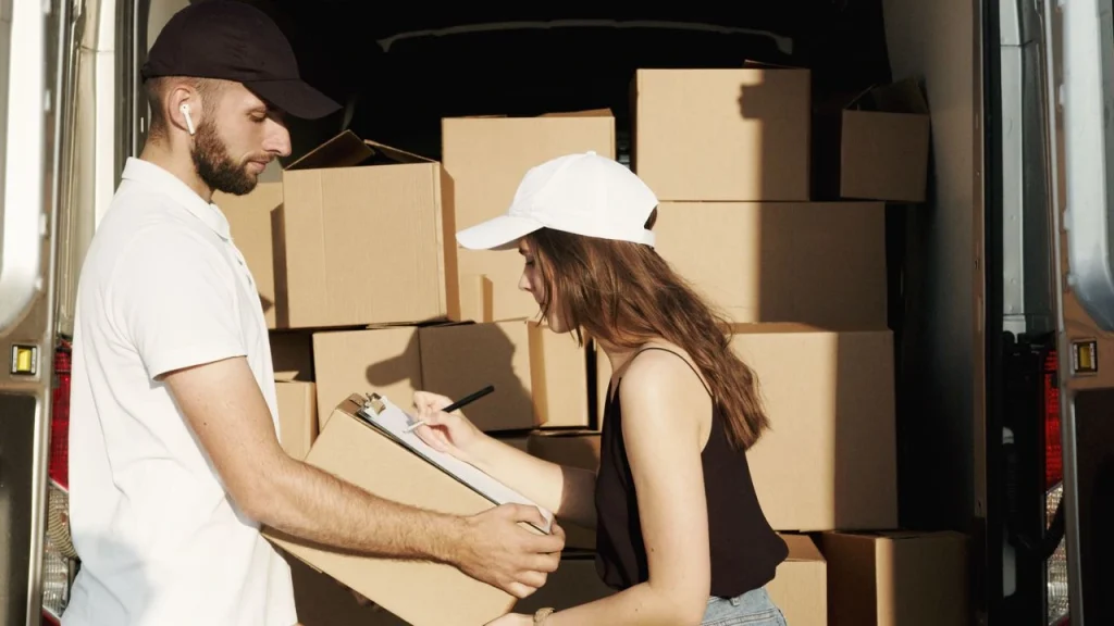 E commerce fullfillment process delivery